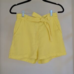 Aritzia Wilfred Free Yellow High Waist Shorts